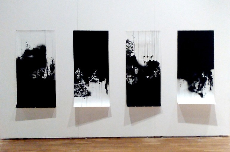 Carole Beugniet, Sans titre, 2015, techniques mixtes, gouache, pastel sec, aquarelle, encre, 180 x 80 cm x 4 